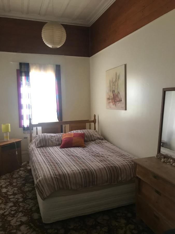 Oasis Accommodation Опотики Екстериор снимка